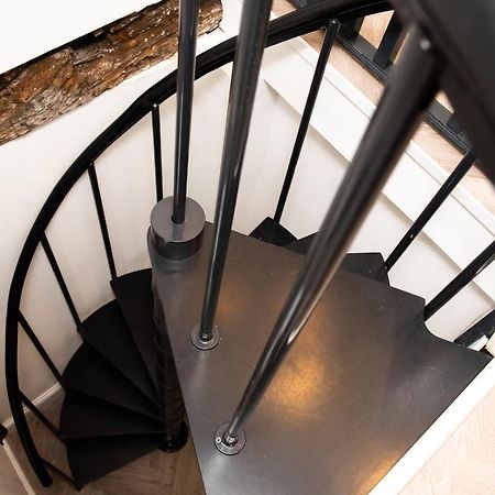 Modern Finish To A Historic Brewers House, Derby Villa Kültér fotó